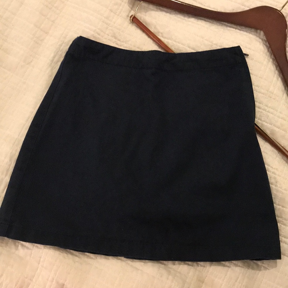 Lands’ End Girls school uniform skirt in navy